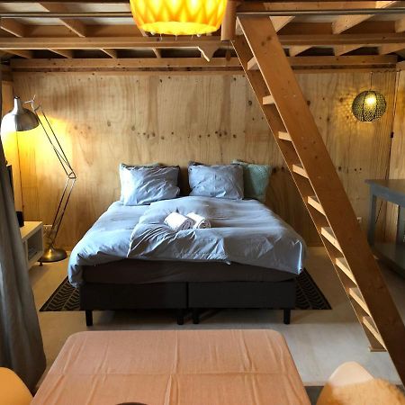 Cabin In The Green - Near Amsterdam Velsen Zuid Bagian luar foto